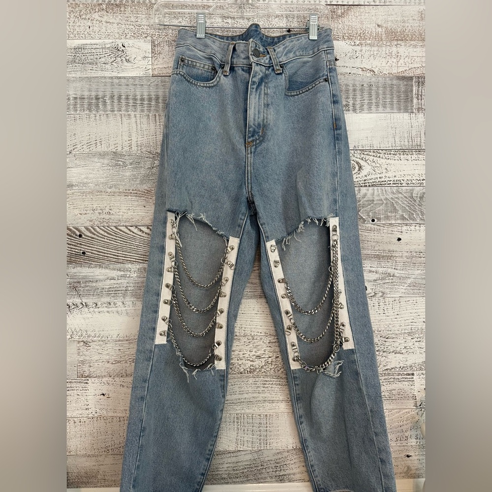 Denim chain jeans 
Size: 26
Brand: Carmar
